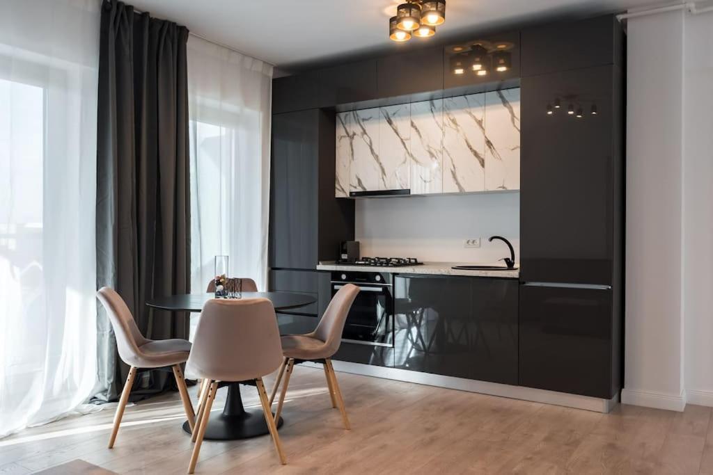 The - Family Oasis - Loft Apartamento